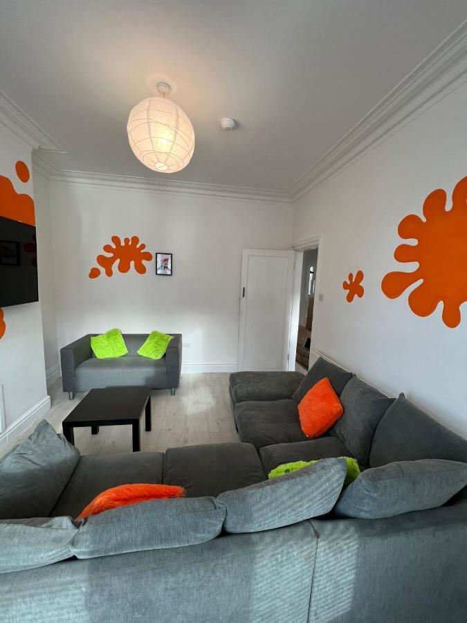 Nickelodeon House Great For Kids Villa Blackpool Eksteriør bilde