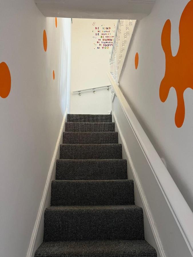Nickelodeon House Great For Kids Villa Blackpool Eksteriør bilde